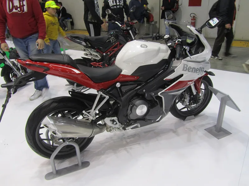 2019 Benelli 302 R Motosiklet