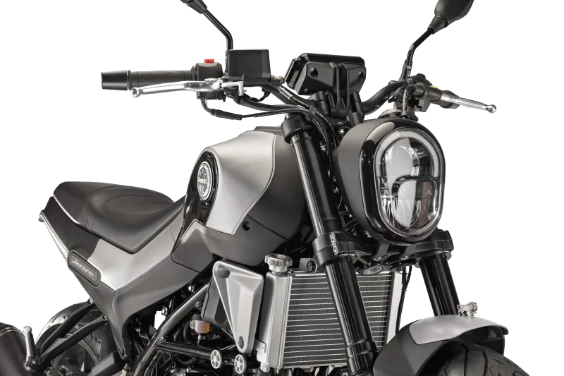 Benelli Leoncino 250 2025