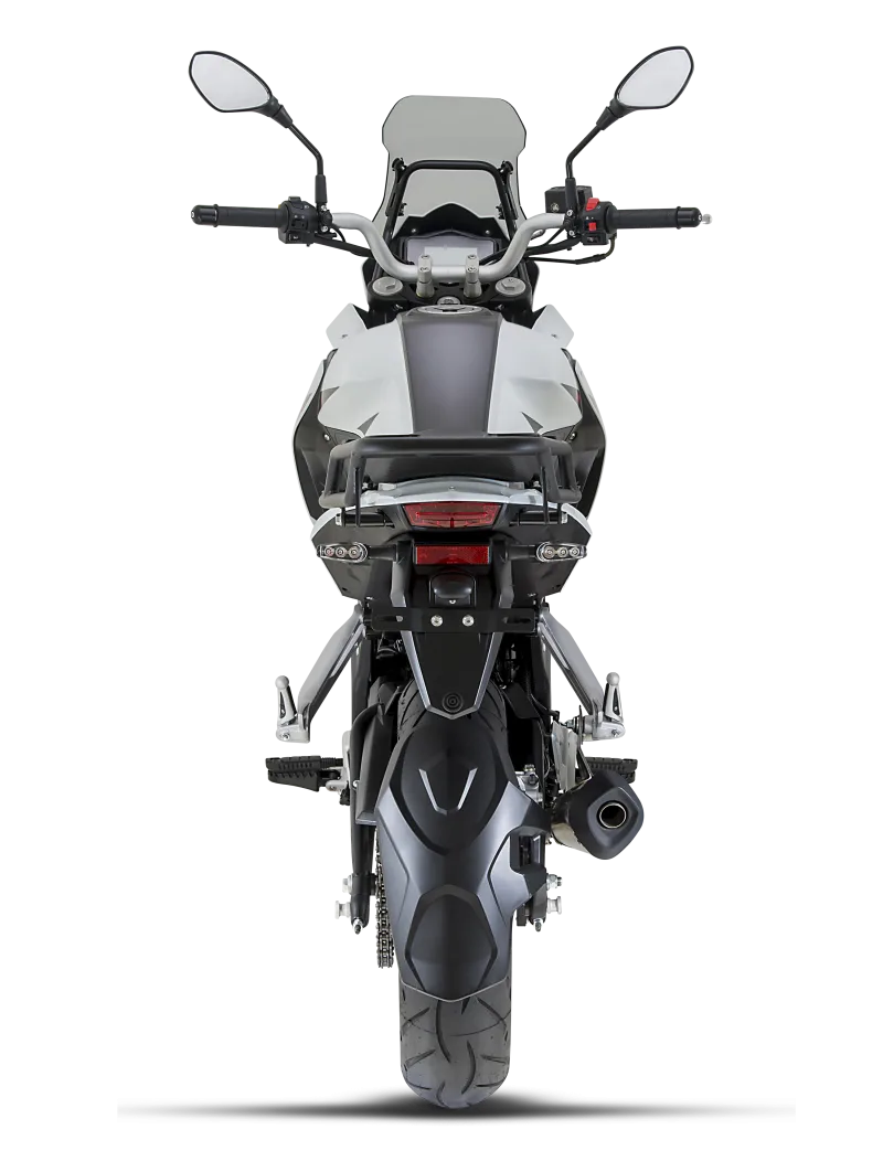 Benelli TRK 251 2025