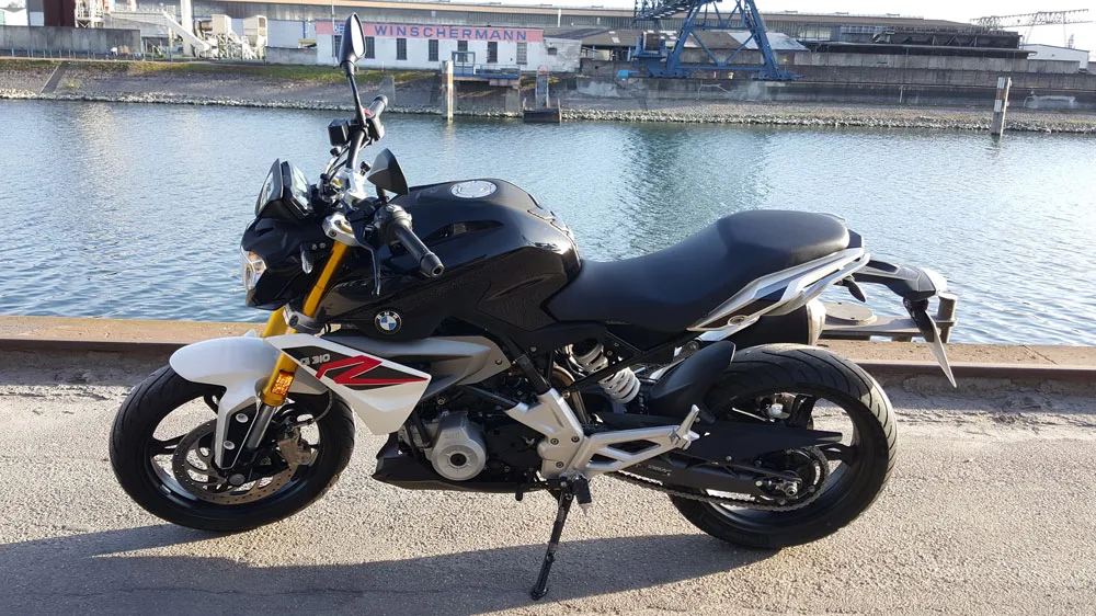 2025 BMW G 310 R