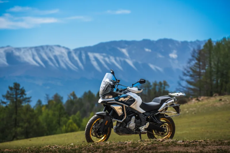 CFMOTO 700MT 2026
