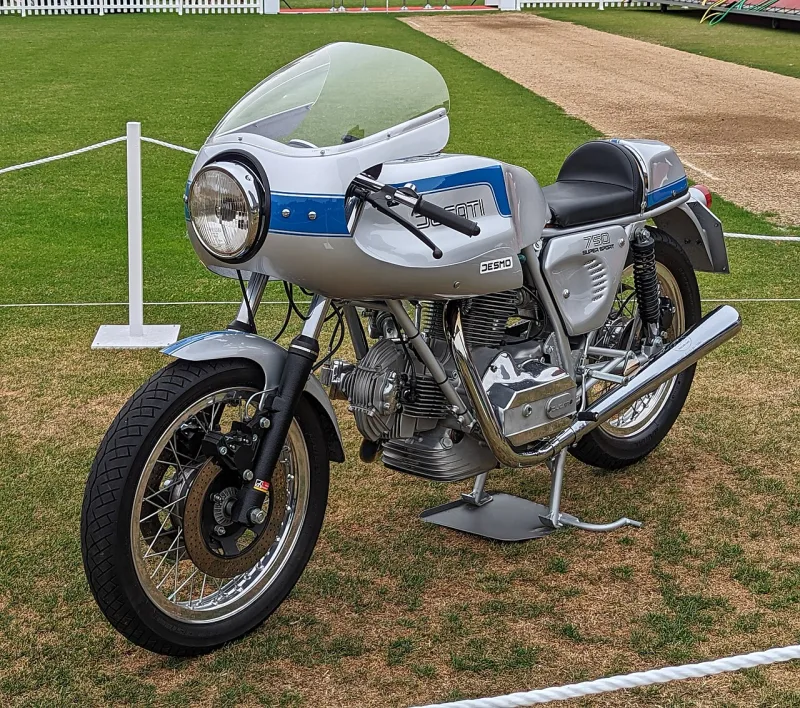 2019 Ducati SuperSport Motorcycle
