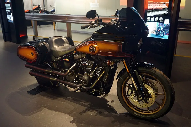 2025 Harley-Davidson Low Rider ST Motosiklet