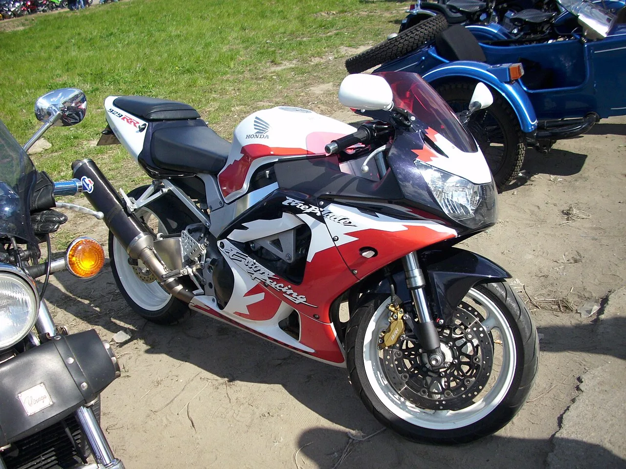 2000 Honda CBR929RR