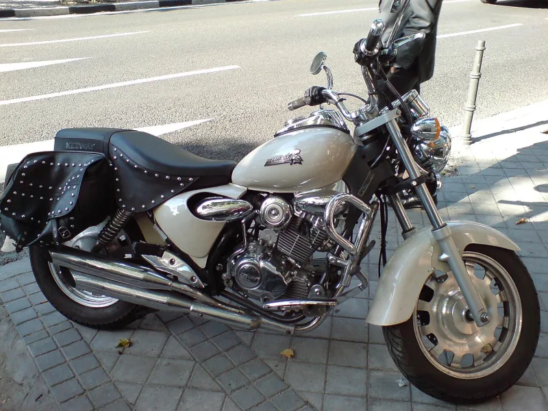 2024 Keeway Superlight 125 Motorrad
