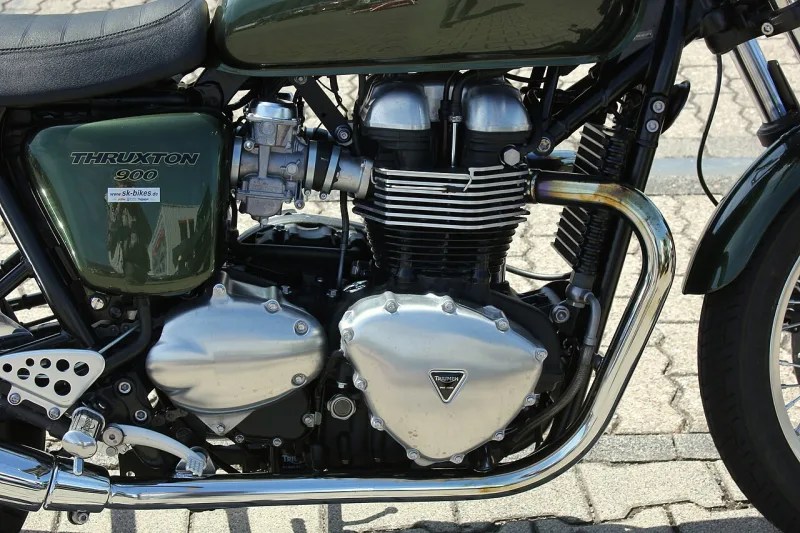 2006 Triumph Thruxton 900 Motorcycle