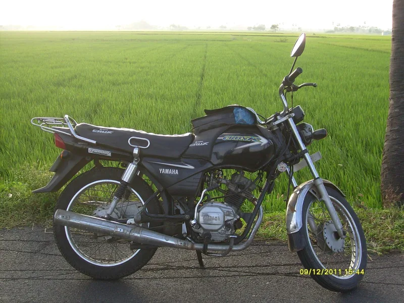 2011 Yamaha Crux R Motorcycle