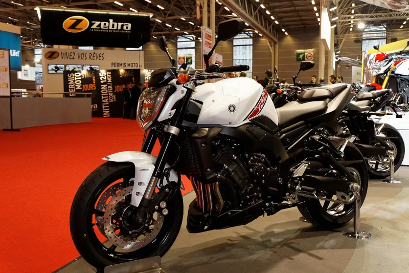 2013 Yamaha FZ1 ABS Motosiklet
