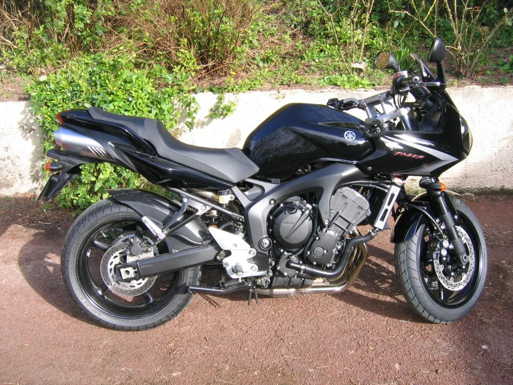 2009 Yamaha FZ6 S2