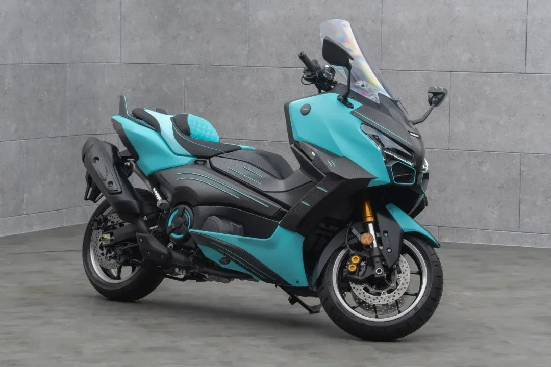 Mansory Unveils Luxury Winged Yamaha TMAX Kit